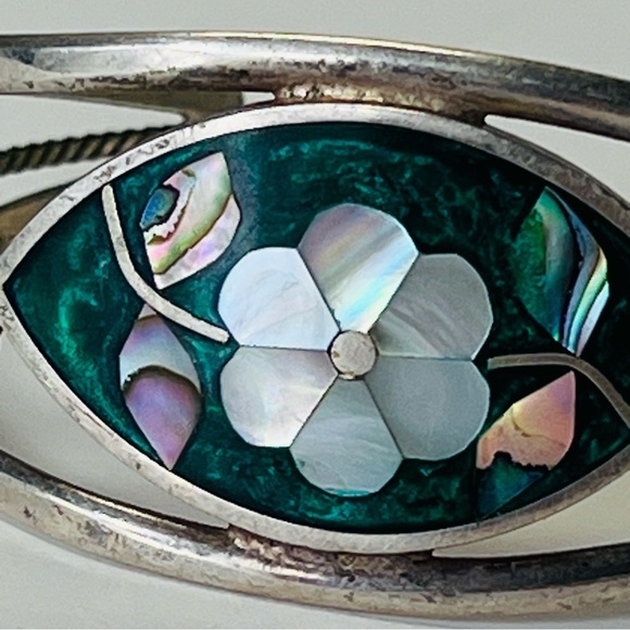 MEXICAN ALPACA SILVER MOTHER OF PEARL BRACELET - Picture 2 of 8